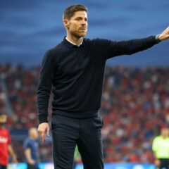 Las mejores tácticas para la formación 4-5-1 (2) en FC 25